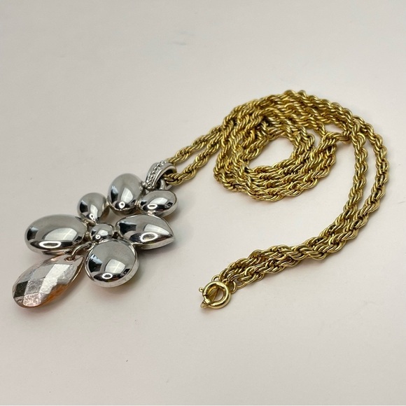 GOLD Tone Spiral Chain 24” with a Silver & Gold Pendant - Picture 9 of 14